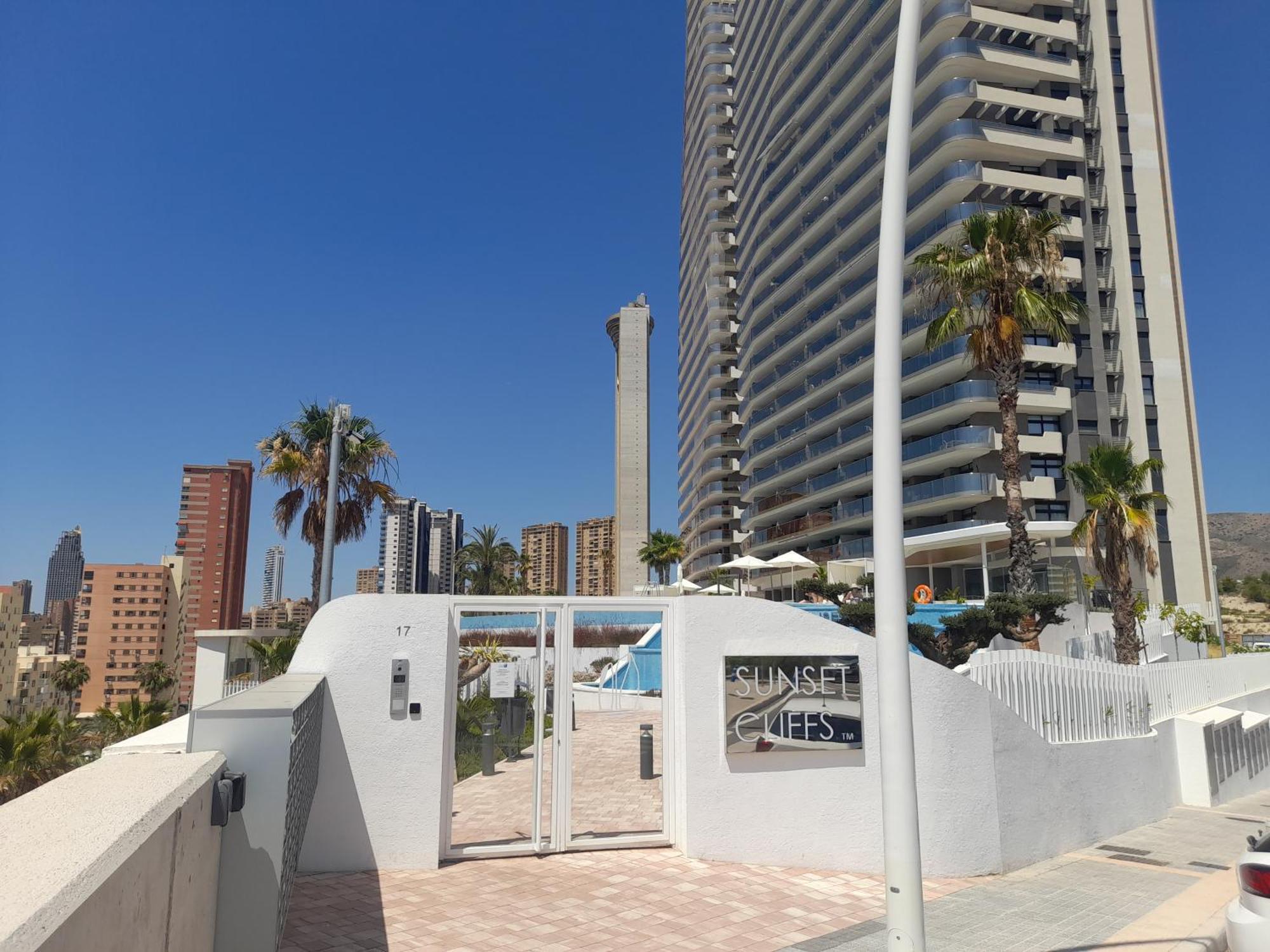 Sunset Cliffs Sea View Apartments 14 Floor Benidorm Buitenkant foto