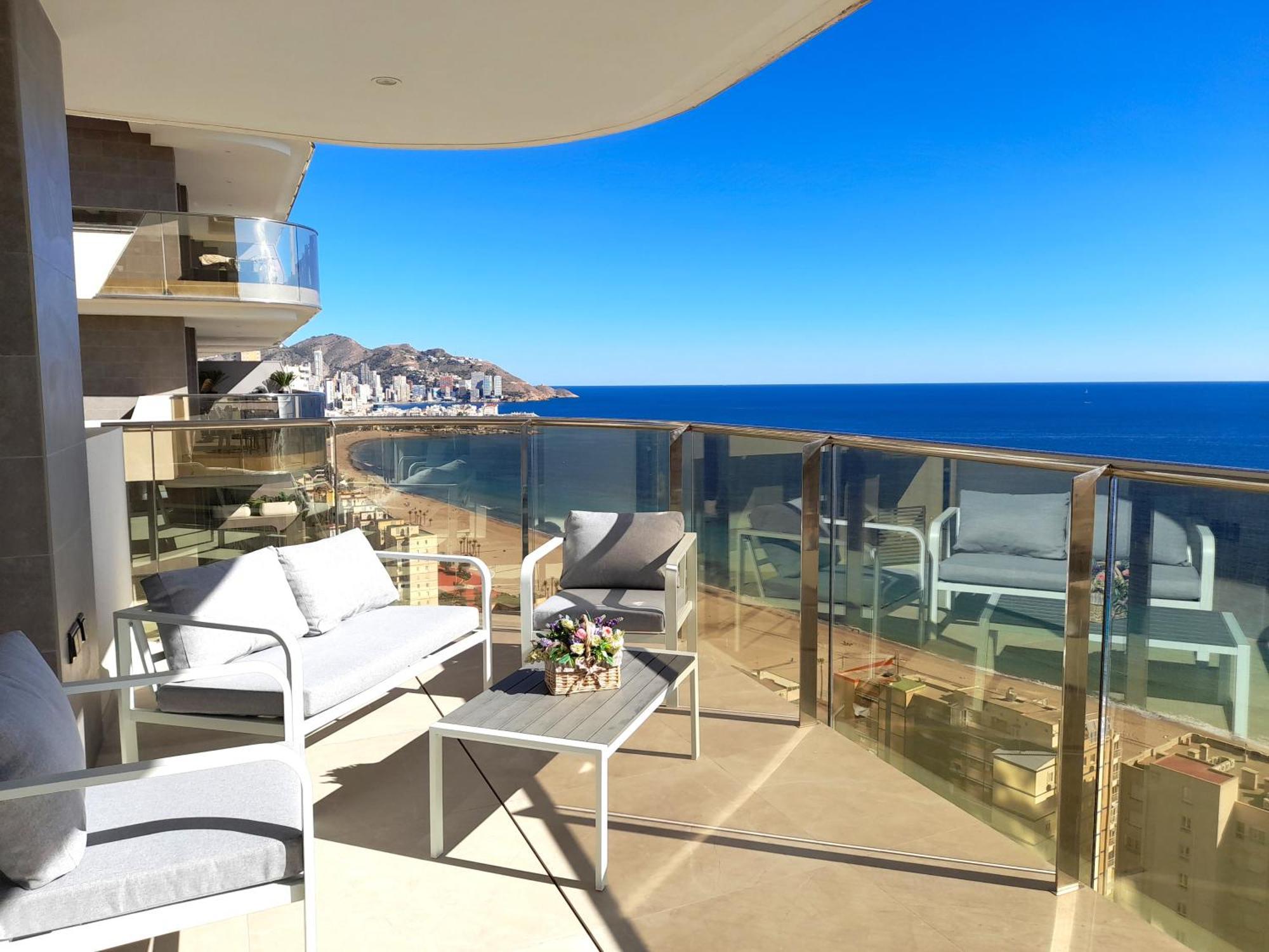 Sunset Cliffs Sea View Apartments 14 Floor Benidorm Buitenkant foto