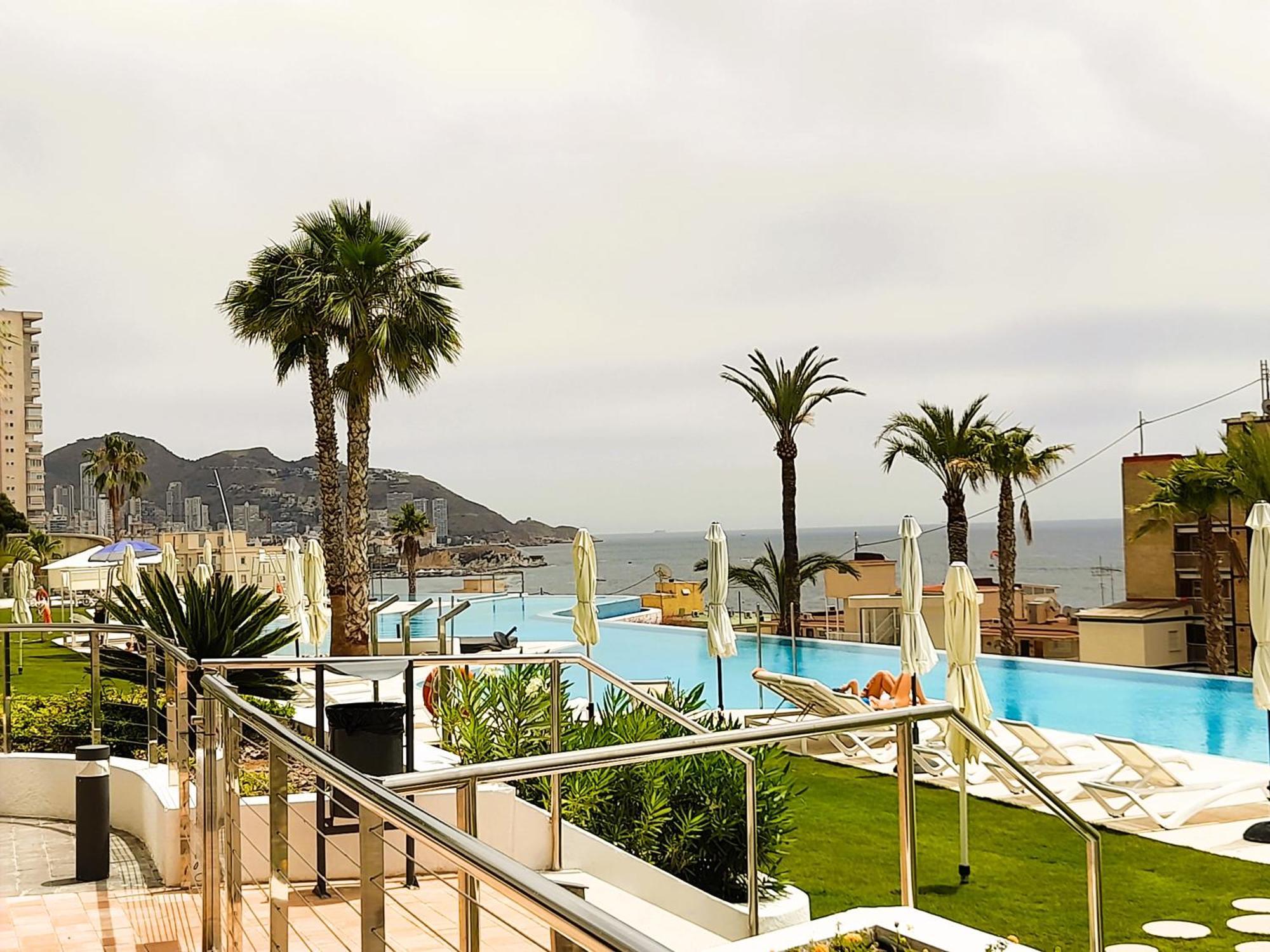 Sunset Cliffs Sea View Apartments 14 Floor Benidorm Buitenkant foto